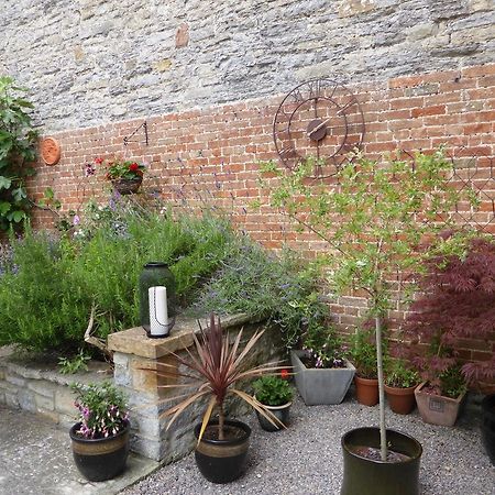Liongate House Bed & Breakfast Ilchester Exterior photo